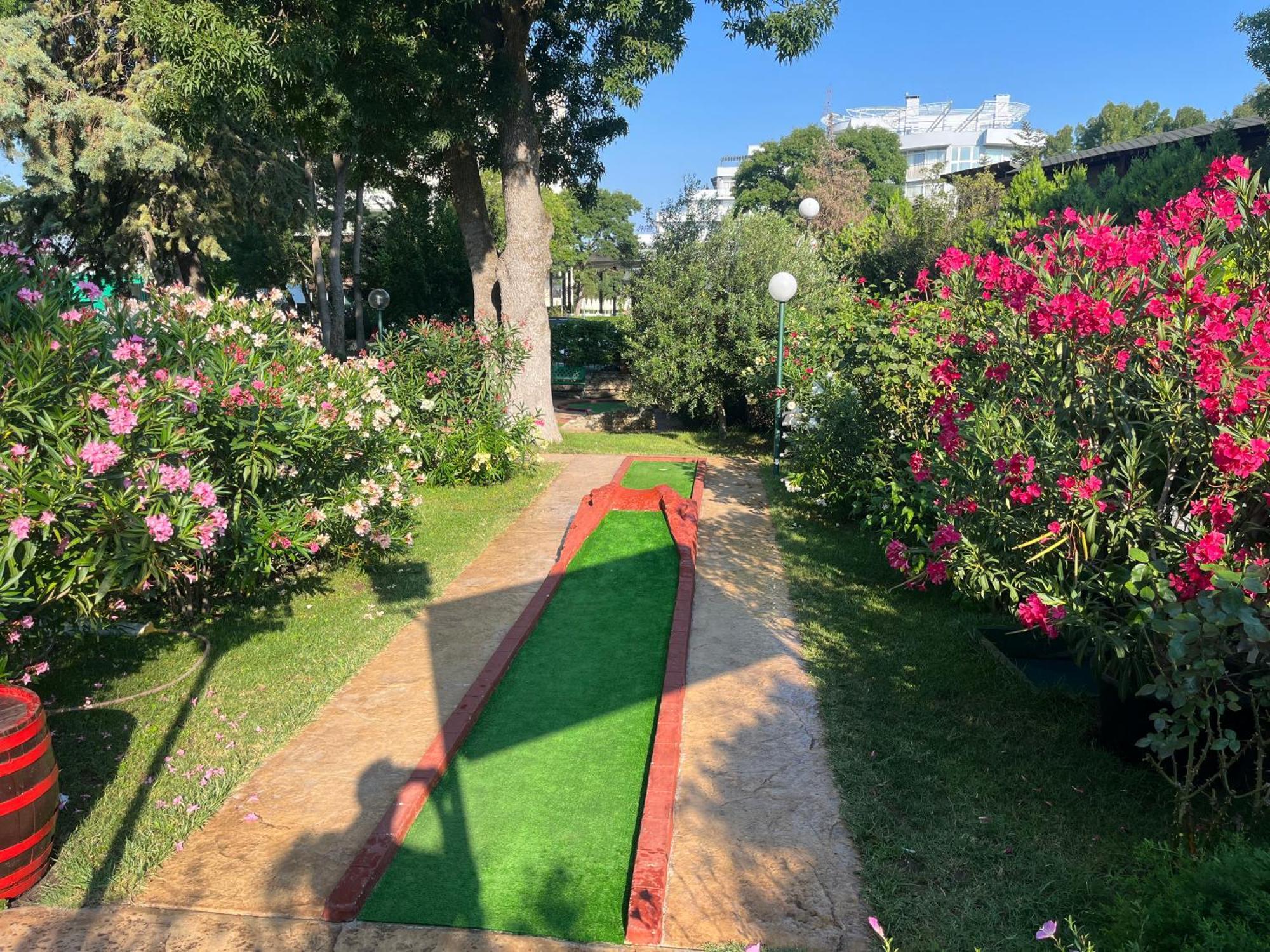 Oleander House And Tennis Club Slăntjev Brjag Exteriör bild