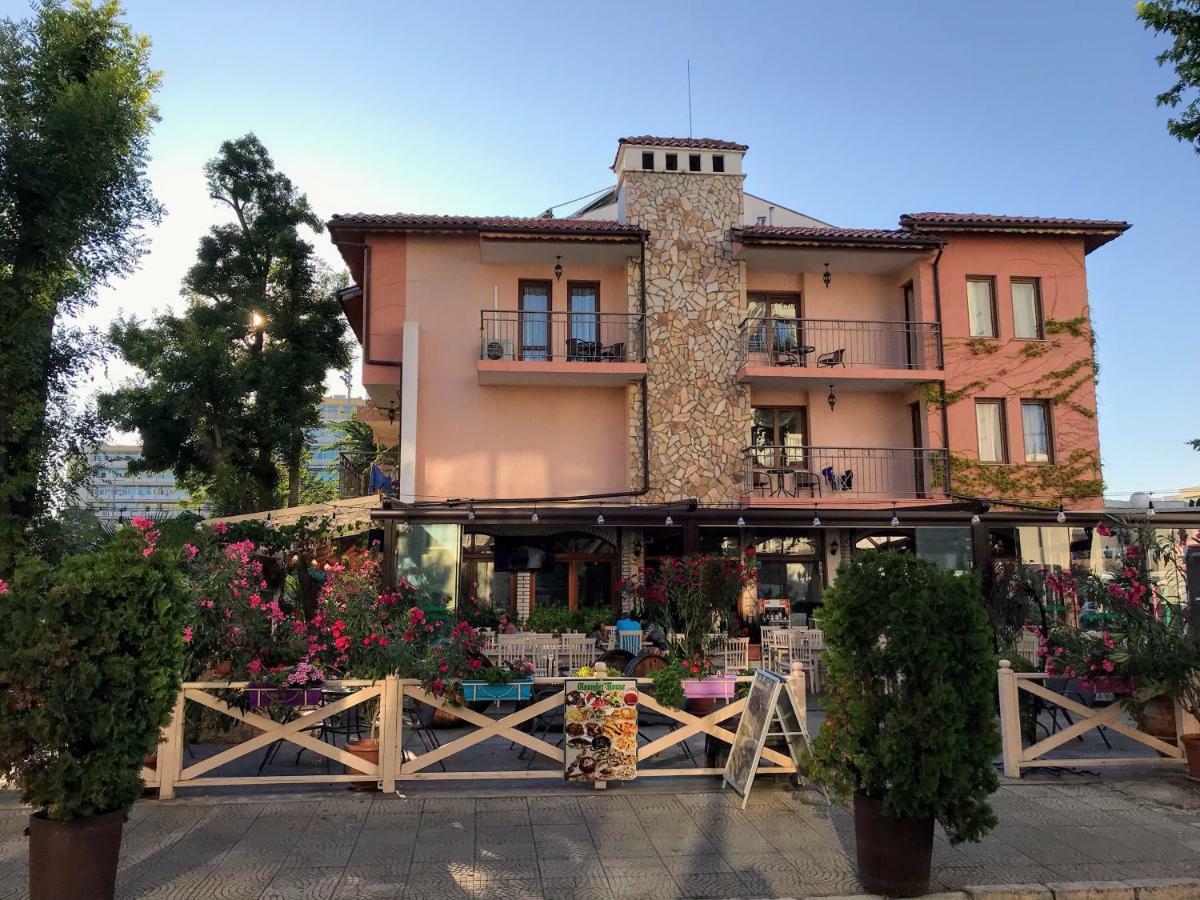 Oleander House And Tennis Club Slăntjev Brjag Exteriör bild
