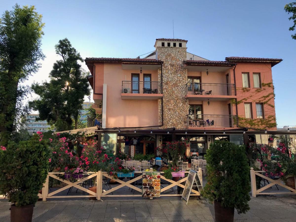 Oleander House And Tennis Club Slăntjev Brjag Exteriör bild